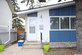 Photo 1: 75 Davidson Crescent in Saskatoon: Westview Heights Residential for sale : MLS®# SK854932