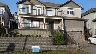 Photo 1: 33805 GREWALL Crescent in Mission: Mission BC House for sale : MLS®# R2039932