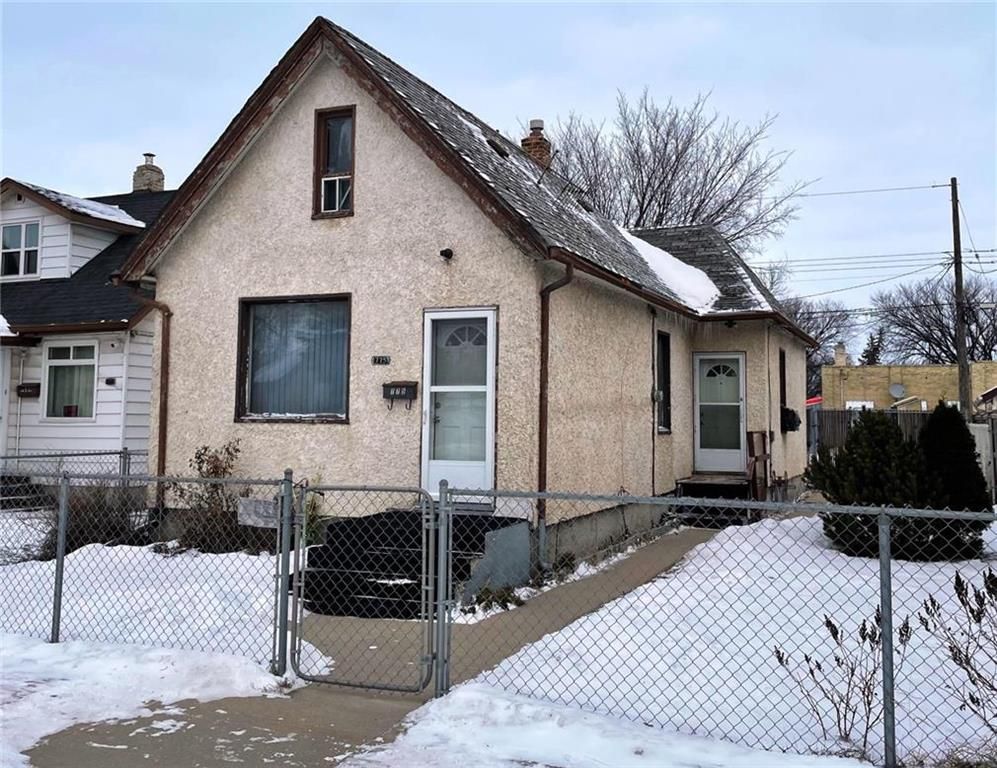 Main Photo: 775 Burrows Avenue in Winnipeg: North End Residential for sale (4A)  : MLS®# 202128238