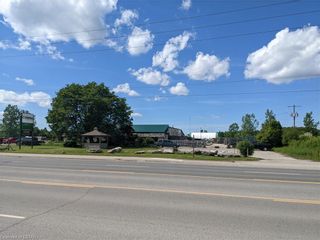 Photo 1: 258 Exeter Road in London: South W Building and Land for sale (South)  : MLS®# 40392907
