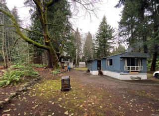 Photo 1: 5070 Gainsberg Rd in Bowser: PQ Bowser/Deep Bay Manufactured Home for sale (Parksville/Qualicum)  : MLS®# 862425