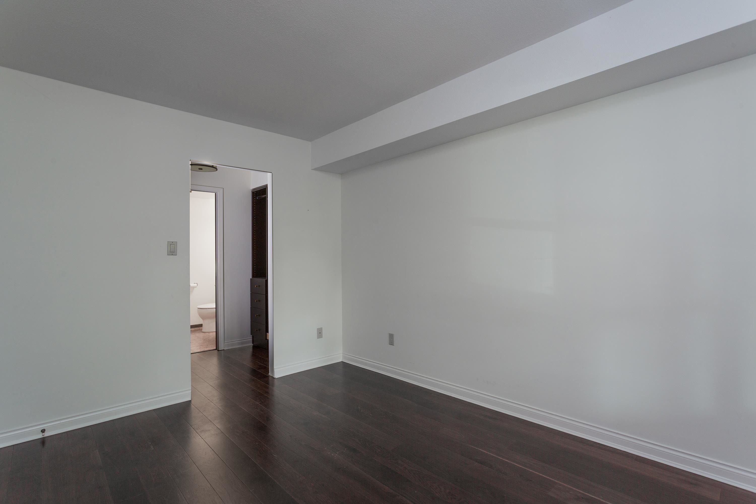Photo 13: Photos: 207 225 E 19TH Avenue in Vancouver: Main Condo for sale in "The Newport" (Vancouver East)  : MLS®# R2617972