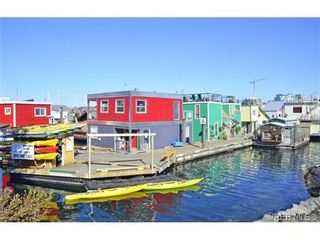 Photo 17: 252 ontario St in VICTORIA: Vi James Bay Half Duplex for sale (Victoria)  : MLS®# 736021