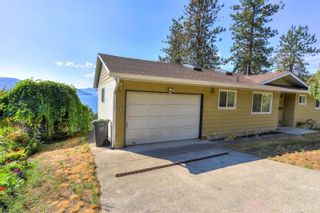 Photo 4: 4239 4th Avenue, in Peachland: House for sale : MLS®# 10270053