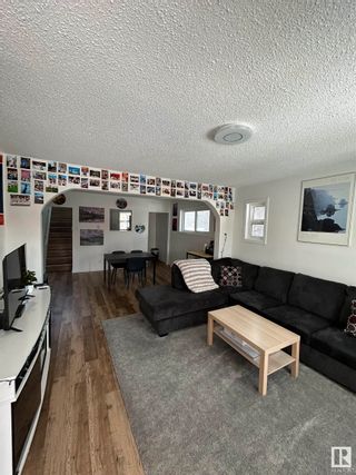 Photo 4: 11711 95A Street in Edmonton: Zone 05 House for sale : MLS®# E4380192