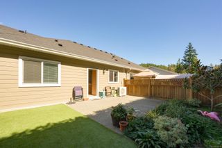 Photo 8: 939 Lobo Vale in Langford: La Happy Valley Row/Townhouse for sale : MLS®# 955210