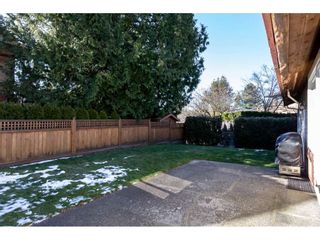 Photo 17: 14254 18A Avenue in Surrey: Sunnyside Park Surrey House for sale in "OCEAN BLUFF" (South Surrey White Rock)  : MLS®# R2343364