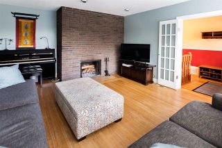 Photo 3: 6549 PORTLAND Street in Burnaby: South Slope House for sale (Burnaby South)  : MLS®# R2047061