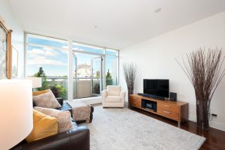 Photo 3: PH2 1477 W 15TH Avenue in Vancouver: Fairview VW Condo for sale in "Shaughnessy Mansions" (Vancouver West)  : MLS®# R2804190