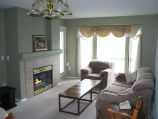 Photo 2: 333-9979 140th: House for sale (Whalley) 