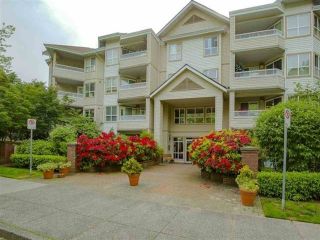 Photo 1: 115 8139 121A Street in Surrey: Queen Mary Park Surrey Condo for sale in "THE BIRCHES" : MLS®# R2478164
