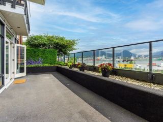Photo 10: 2945 WALL Street in Vancouver: Hastings Sunrise Townhouse for sale in "Avant" (Vancouver East)  : MLS®# R2723149