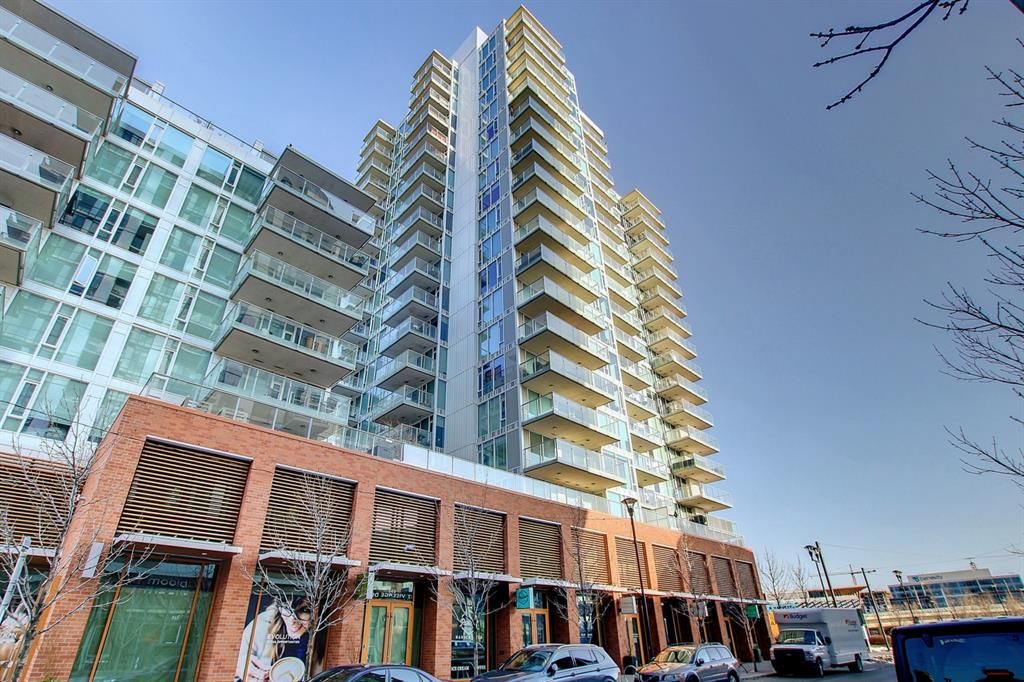 Main Photo: 808 519 Riverfront Avenue SE in Calgary: Downtown East Village Apartment for sale : MLS®# A2029037