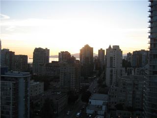 Photo 1: 2001 1295 RICHARDS Street in Vancouver: Downtown VW Condo for sale in "OSCAR" (Vancouver West)  : MLS®# V839014