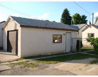 Photo 10: 610 CHALMERS Avenue in WINNIPEG: East Kildonan Residential for sale (North East Winnipeg)  : MLS®# 2815098