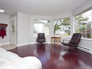 Photo 8: 793 HOBSON Avenue in COURTENAY: CV Courtenay East House for sale (Comox Valley)  : MLS®# 708991