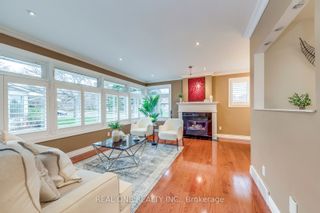 Photo 3: 1216 Holton Heights Drive in Oakville: Iroquois Ridge South House (Bungalow) for sale : MLS®# W8197216