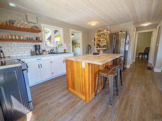 Photo 2: 262 Karn Ave in Ucluelet: PA Ucluelet House for sale (Port Alberni)  : MLS®# 930327