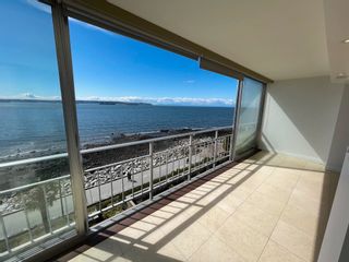 Photo 2: 407 150 24TH Street in West Vancouver: Dundarave Condo for sale in "SEASTRAND" : MLS®# R2867584