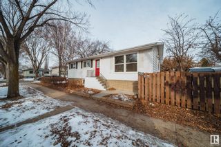 Photo 4: 8108 105 Avenue in Edmonton: Zone 19 House for sale : MLS®# E4328243