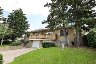 Photo 2: 7335 Huntertown Crescent NW in Calgary: Huntington Hills Semi Detached (Half Duplex) for sale : MLS®# A2114139