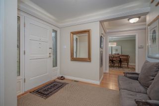 Photo 3: 1150 SUTTON Place in West Vancouver: British Properties House for sale : MLS®# R2839319