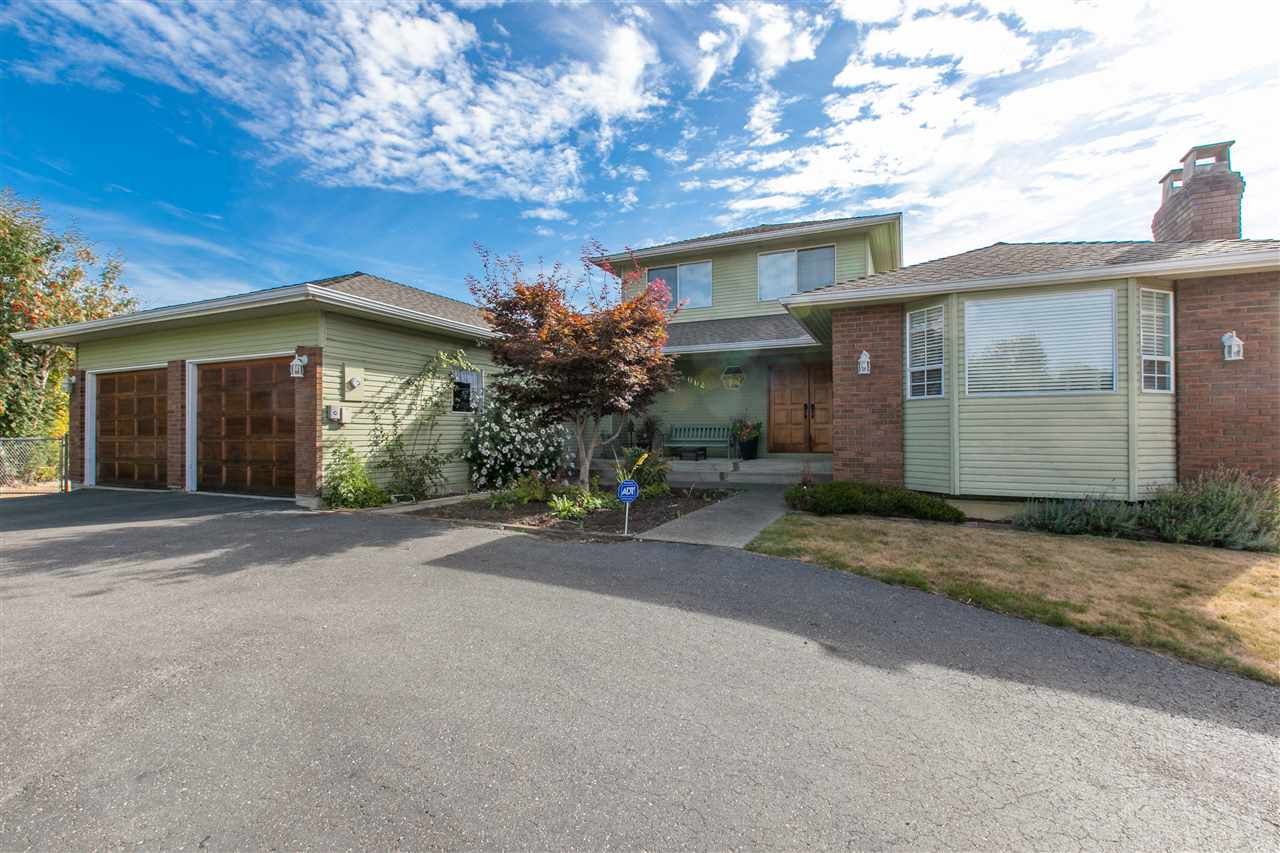 Main Photo: 2064 182 Street in Surrey: Hazelmere House for sale (South Surrey White Rock)  : MLS®# R2020375