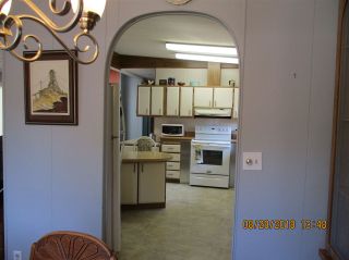 Photo 7: 57 2305 200 Street in Langley: Brookswood Langley Manufactured Home for sale in "CEDAR LANE" : MLS®# R2357125