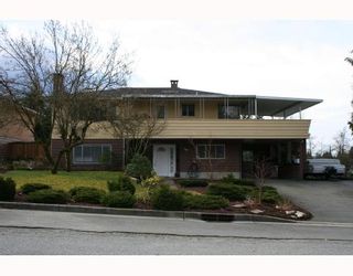 Photo 1: 920 STARDALE Avenue in Coquitlam: Coquitlam West House for sale : MLS®# V697471