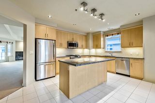 Photo 13: 302 650 Eau Claire Avenue SW in Calgary: Eau Claire Apartment for sale : MLS®# A2031006