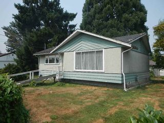 Photo 1: 12725 113B Avenue in Surrey: Bridgeview House for sale (North Surrey)  : MLS®# R2298370