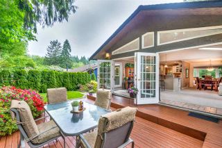 Photo 3: 1061 KINLOCH Lane in North Vancouver: Deep Cove House for sale in "Deep Cove" : MLS®# R2270628