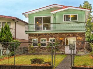 Main Photo: 427 E 46TH Avenue in Vancouver: Fraser VE House for sale (Vancouver East)  : MLS®# R2815142