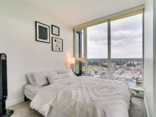 Photo 12: 2302 10777 UNIVERSITY Drive in Surrey: Whalley Condo for sale in "CityPoint" (North Surrey)  : MLS®# R2660708