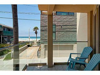 Photo 2: MISSION BEACH Condo for sale : 4 bedrooms : 720 Manhattan Court in San Diego
