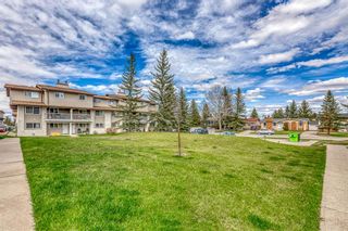 Photo 2: 614 200 Brookpark Drive SW in Calgary: Braeside Row/Townhouse for sale : MLS®# A1219303