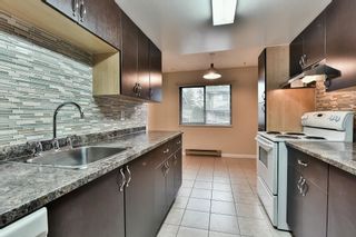 Photo 5: 160 7269 140 Street in Surrey: East Newton Townhouse for sale in "NEWTON PARK2" : MLS®# R2117070