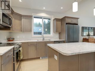 Photo 10: 3822 Trailhead Dr in Sooke: House for sale : MLS®# 954687