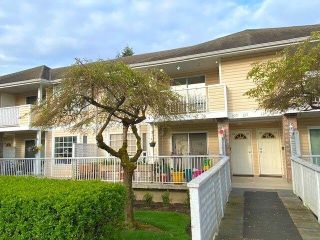 Photo 5: 230 5641 201 Street in Langley: Langley City Townhouse for sale in "The Huntington" : MLS®# R2681383