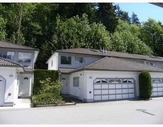Photo 2: 21 2401 MAMQUAM Road in Squamish: Garibaldi Estates Townhouse for sale in "HIGHLAND GLEN" : MLS®# V766917