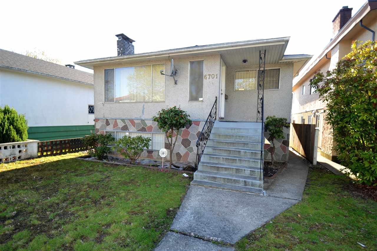 Main Photo: 6701 BUTLER Street in Vancouver: Killarney VE House for sale (Vancouver East)  : MLS®# R2363199