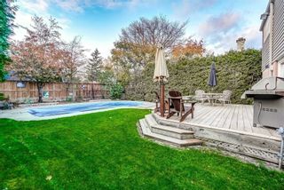 Photo 24: 32 Bledlow Manor Dr in Toronto: Guildwood Freehold for sale (Toronto E08)  : MLS®# E5435812