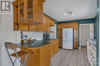 Photo 10: 1166 AGINCOURT ROAD in Ottawa: House for sale : MLS®# 1342962