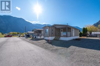 Photo 2: 1118 MIDDLE BENCH Road Unit# 3 in Keremeos: House for sale : MLS®# 10303819