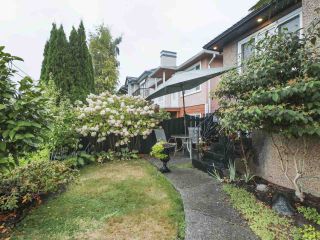 Photo 2: 4752 VICTORIA DRIVE in Vancouver: Victoria VE House for sale (Vancouver East)  : MLS®# R2406060