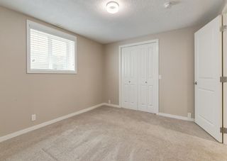 Photo 38: 236 Silver Brook Way NW in Calgary: Silver Springs Detached for sale : MLS®# A1213980