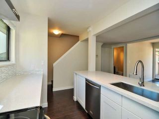 Photo 4: 887 CUNNINGHAM LN in Port Moody: North Shore Pt Moody Condo for sale : MLS®# V1021537
