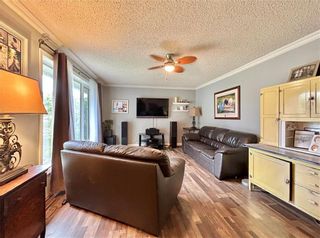 Photo 14: 237 6th Avenue Southeast in Dauphin: R30 Residential for sale (R30 - Dauphin and Area)  : MLS®# 202323461