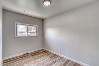 Photo 5: 4767 Montana Crescent in Calgary: Montgomery Detached for sale : MLS®# A1255775