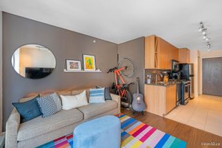 Photo 2: 1403 1010 RICHARDS Street in Vancouver: Yaletown Condo for sale in "THE GALLERY" (Vancouver West)  : MLS®# R2732836